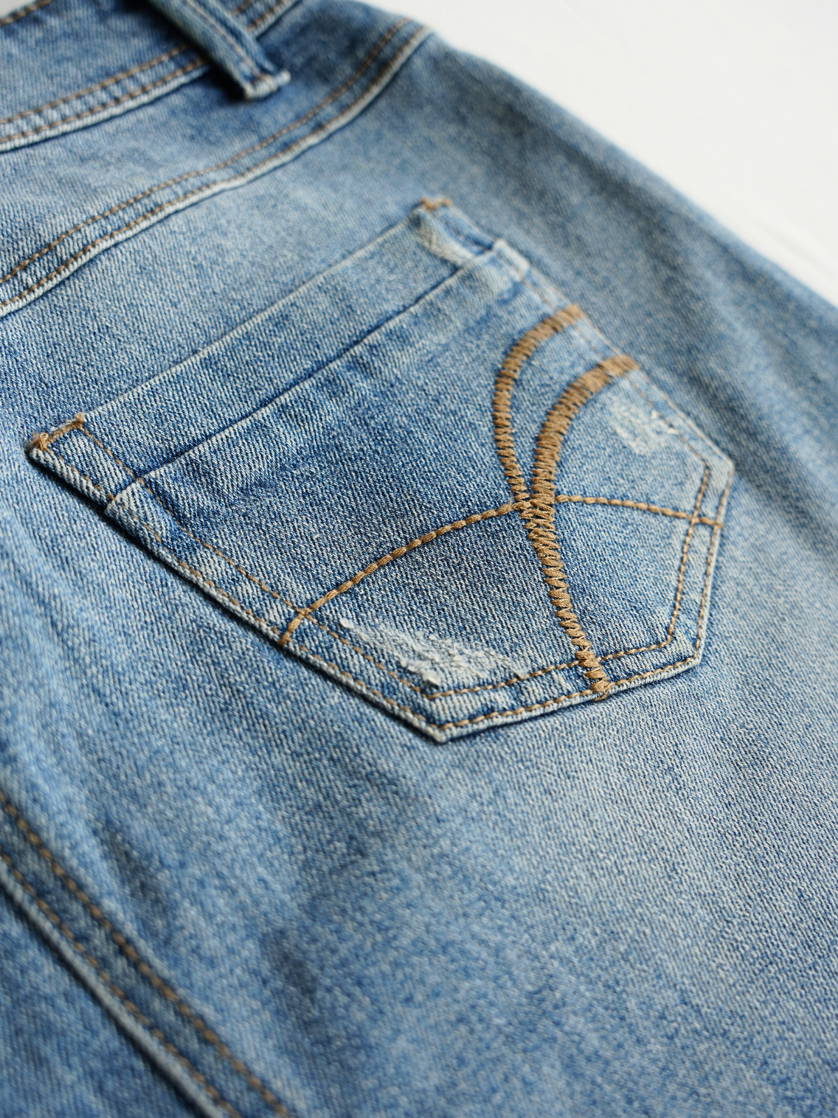 Washed Whisper Denim - M