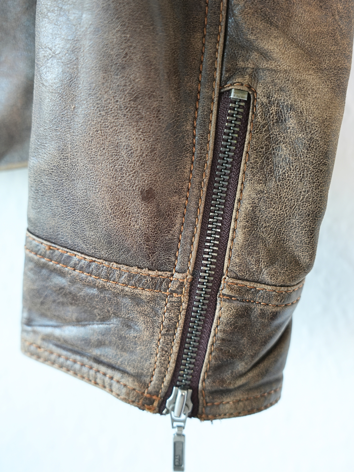 Rust Rebel - XL