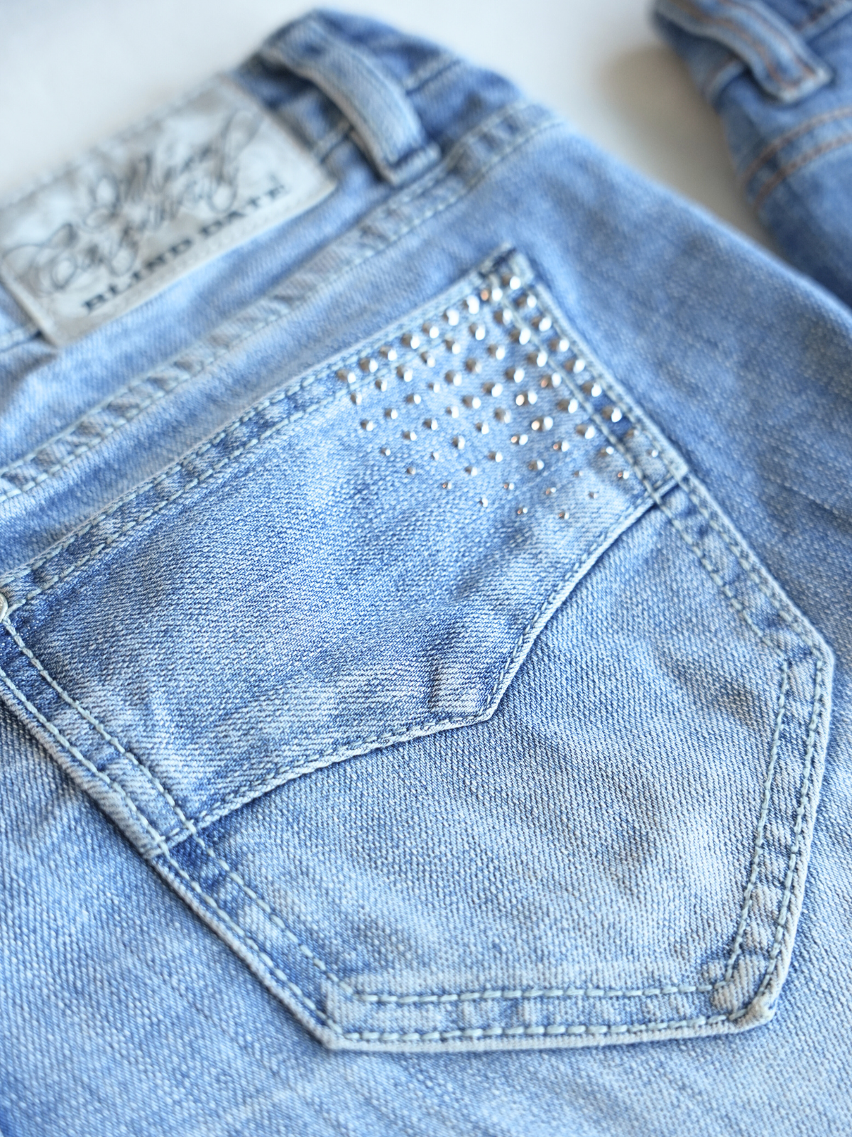 Stonewash Chic - 42