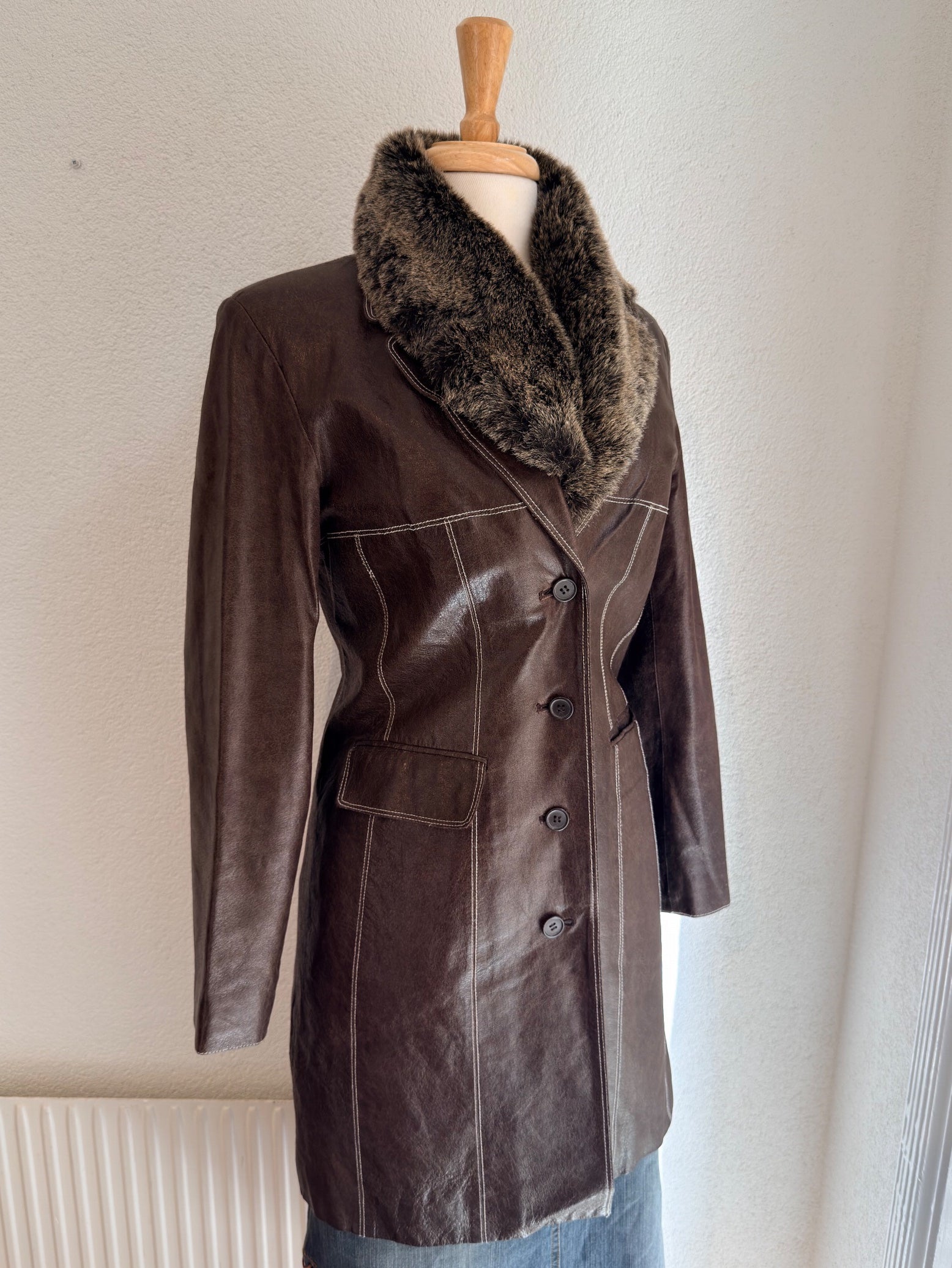 Vintage Brun Skinnkappa med Pälskrage