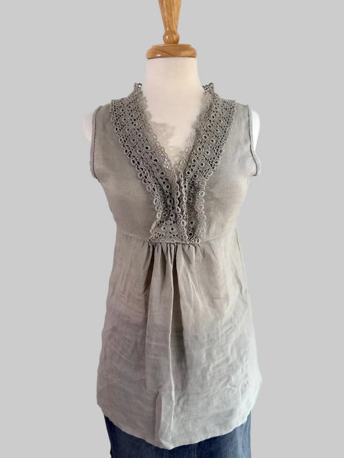 Beige Linne med Spets – Somrig & Boho Design