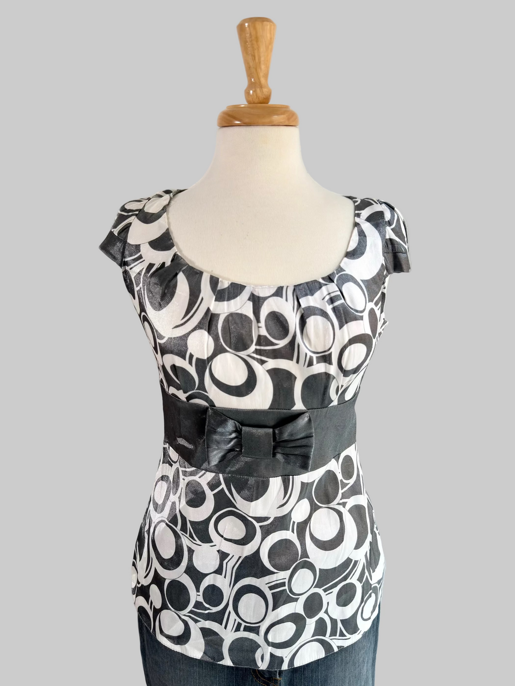 Chic Svartvit Topp