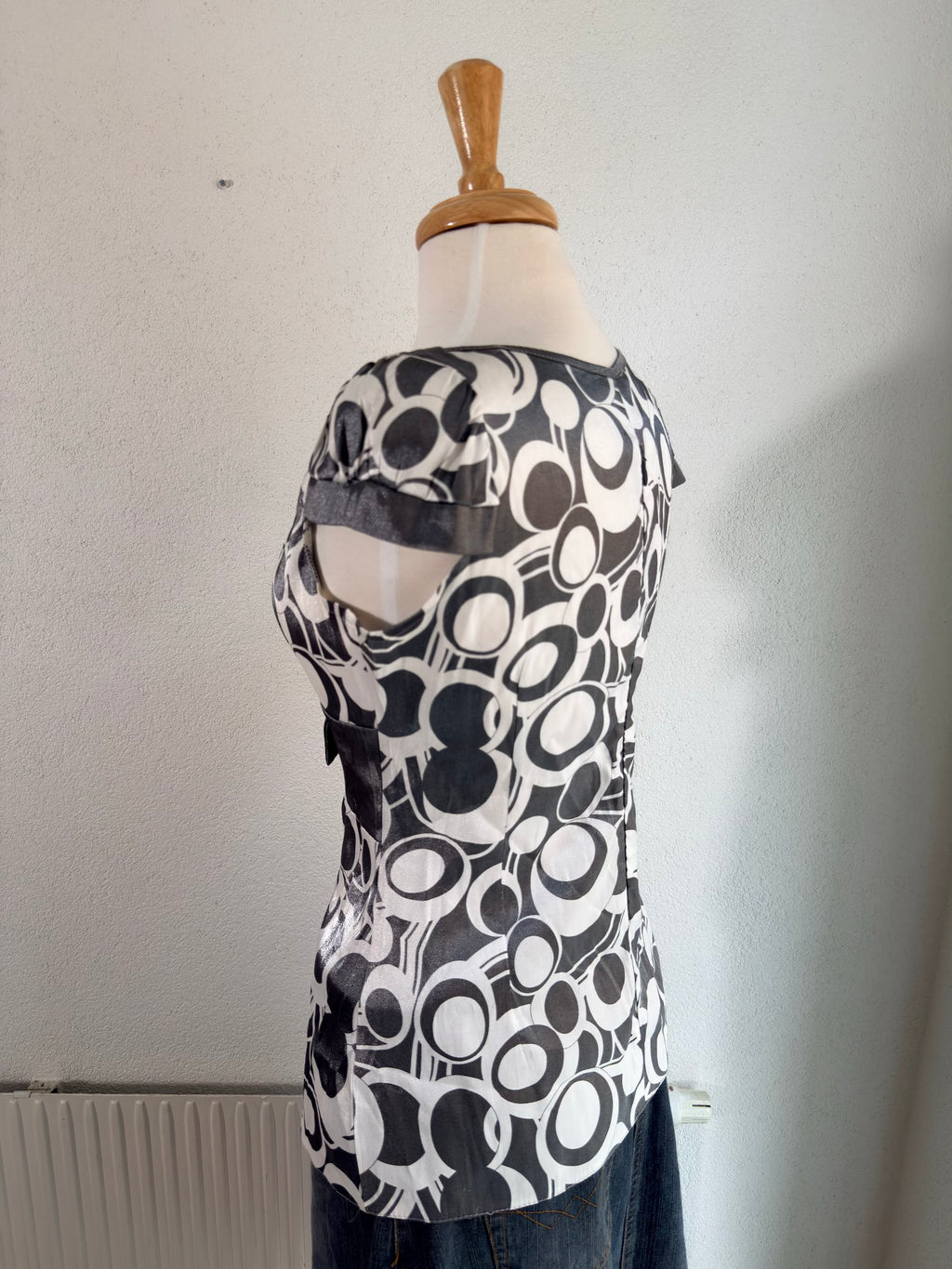 Chic Svartvit Topp