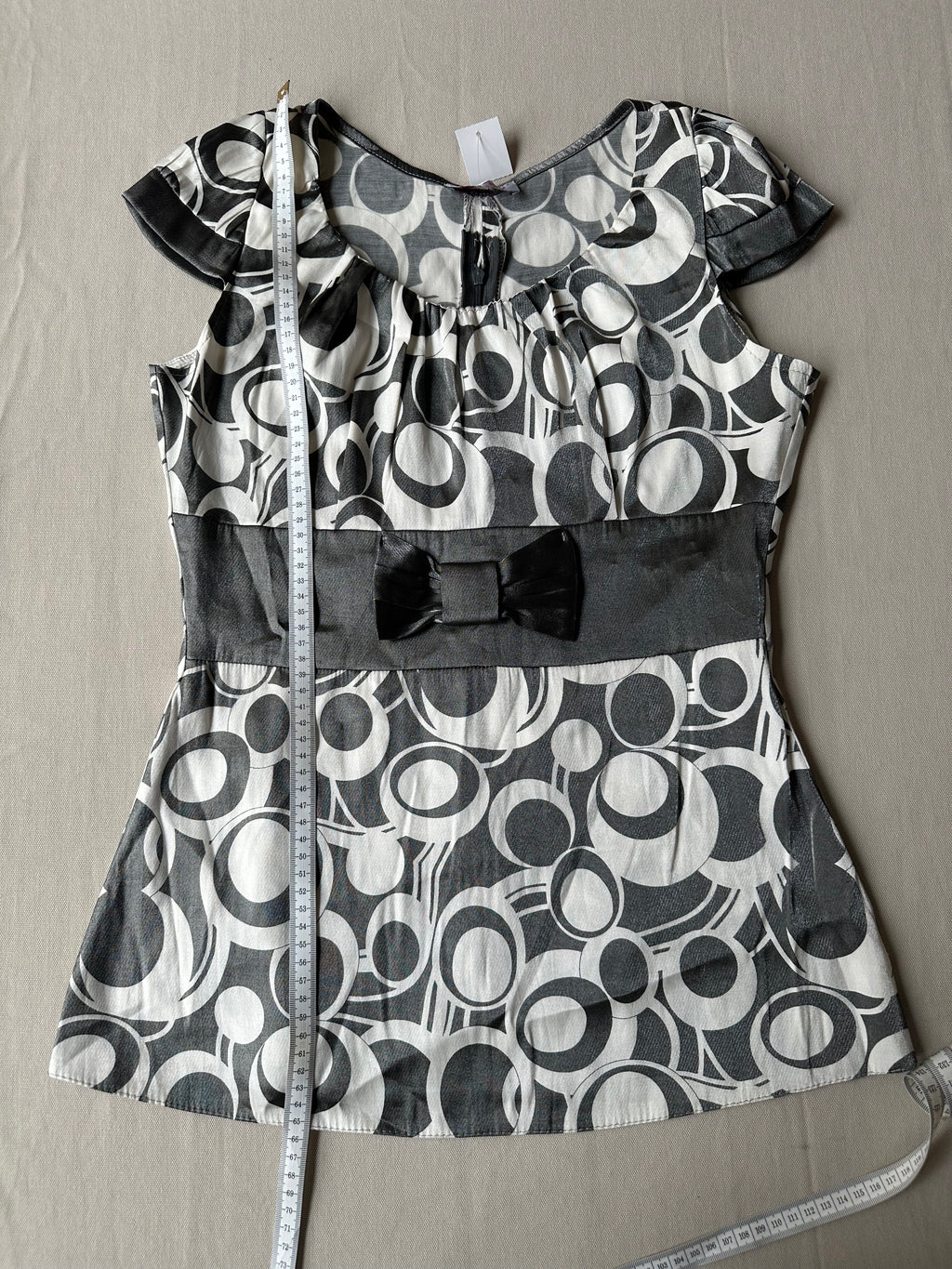 Chic Svartvit Topp